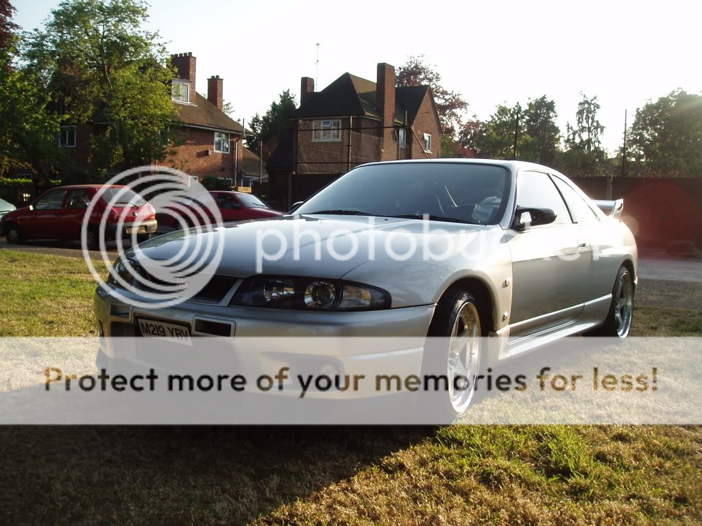 Huge Spec Silver R33 GTR | GTR Forum