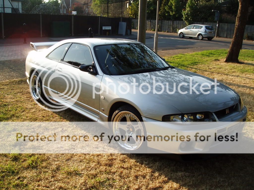 Huge Spec Silver R33 GTR | GTR Forum